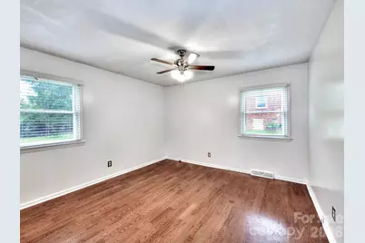 109 Oxford Street, Shelby, NC 28152 - Photo 14