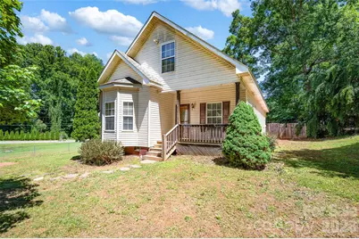 105 Queensbury Road, Troutman, NC 28166 - Photo 1