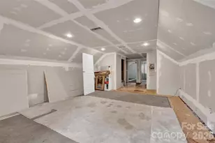 105 Queensbury Rd, Troutman, NC 28166 - Photo 20