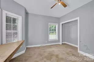 105 Queensbury Rd, Troutman, NC 28166 - Photo 16