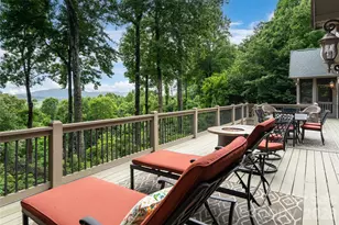 305 Piney Knoll Ln, Hendersonville, NC 28739 - Photo 4