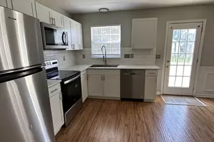 4277 Maybrook Ct SW, Concord, NC 28027 - Photo 4
