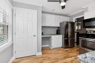 4611 Hedgemore Dr, Charlotte, NC 28209 - Photo 12