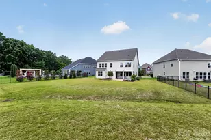 8224 Cornhill Ave, Charlotte, NC 28277 - Photo 30