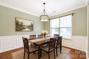 2654 Treeline Dr, Concord, NC 28027 - Photo 2