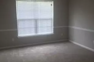14128 Riding Hill Ave, Charlotte, NC 28213 - Photo 8