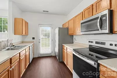7514 Abigail Glen Drive, Charlotte, NC 28212 - Photo 8