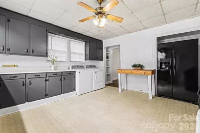 58 Poplar Street, Great Falls, SC 29055 - Photo 8