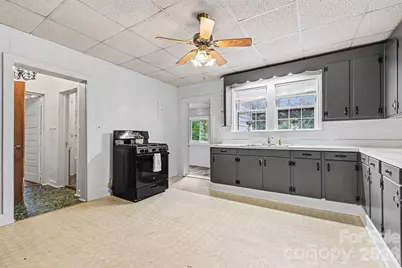 58 Poplar Street, Great Falls, SC 29055 - Photo 6