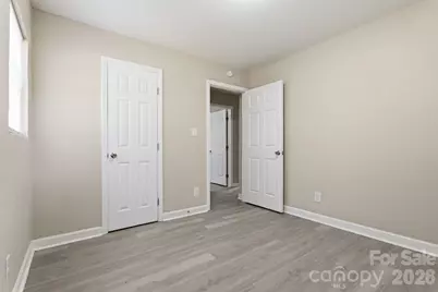 810 Echo Glen Road, Charlotte, NC 28213 - Photo 8