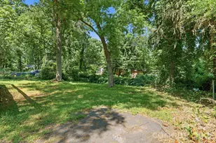 810 Echo Glen Rd, Charlotte, NC 28213 - Photo 26