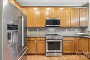 2084 Calloway Pines Dr, Tega Cay, SC 29708 - Photo 8