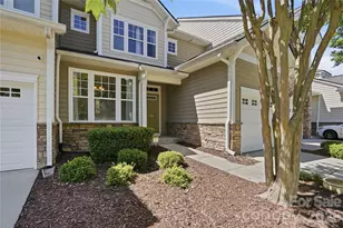 2084 Calloway Pines Dr, Tega Cay, SC 29708 - Photo 2