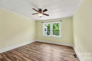 3230 12th Ave SE, Hickory, NC 28602 - Photo 8