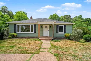 3230 12th Ave SE, Hickory, NC 28602 - Photo 2