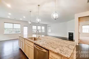 2337 Abundance Ln, Waxhaw, NC 28173 - Photo 8