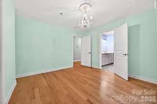 94 Oak Hollow Dr, Asheville, NC 28805 - Photo 32