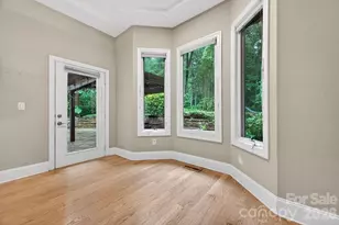 94 Oak Hollow Dr, Asheville, NC 28805 - Photo 20