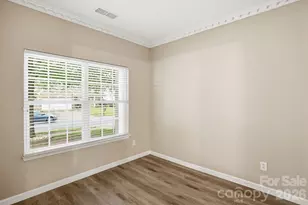 6427 Hermsley Rd, Charlotte, NC 28278 - Photo 24