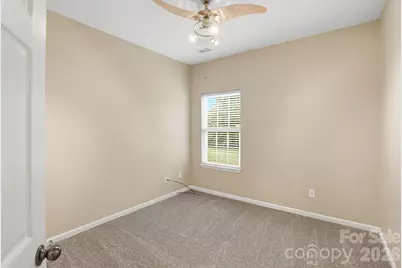 6427 Hermsley Road, Charlotte, NC 28278 - Photo 8