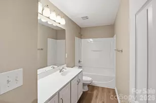 6427 Hermsley Rd, Charlotte, NC 28278 - Photo 36