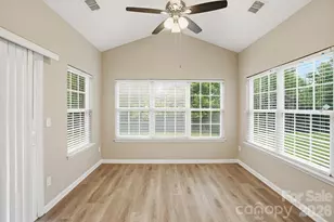6427 Hermsley Rd, Charlotte, NC 28278 - Photo 26