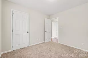 8028 Lobilia Ln, Charlotte, NC 28214 - Photo 10