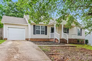 8028 Lobilia Ln, Charlotte, NC 28214 - Photo 2