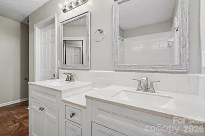 9001 Louvaine Drive, Charlotte, NC 28227 - Photo 16