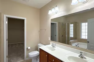 13320 Hunting Birds Ln, Charlotte, NC 28278 - Photo 14