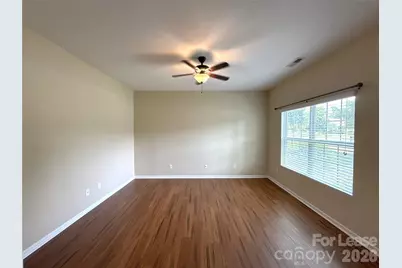 13320 Hunting Birds Lane, Charlotte, NC 28278 - Photo 4