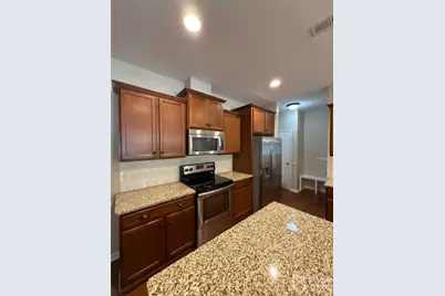 13320 Hunting Birds Lane, Charlotte, NC 28278 - Photo 8