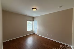13320 Hunting Birds Ln, Charlotte, NC 28278 - Photo 18
