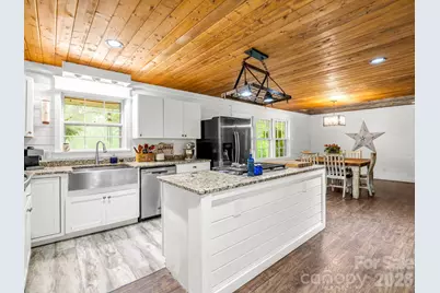 679 Solomon Jones Road, Cedar Mountain, NC 28718 - Photo 2