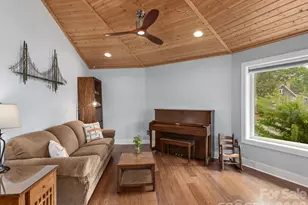 63 Beverly Rd W, Asheville, NC 28806 - Photo 6