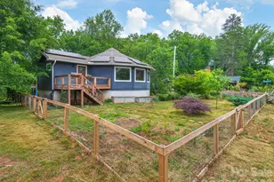63 Beverly Rd W, Asheville, NC 28806 - Photo 2