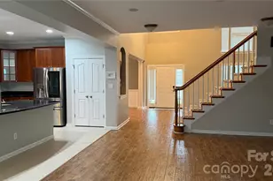 11234 Huntington Meadow Ln, Charlotte, NC 28273 - Photo 4