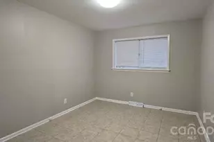 1803 Darbrook Dr, Charlotte, NC 28205 - Photo 14