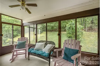 580 Britton Creek Drive, Hendersonville, NC 28791 - Photo 10
