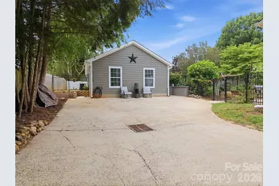 19147 Brookgreen Garden Place, Cornelius, NC 28031 - Photo 36