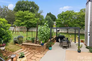 19147 Brookgreen Garden Pl, Cornelius, NC 28031 - Photo 6