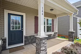 146 Fairfield Dr, Troutman, NC 28166 - Photo 2