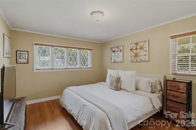 6014 Glenridge Road, Charlotte, NC 28211 - Photo 32