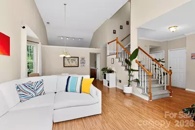 3600 Briarthorne Drive, Charlotte, NC 28269 - Photo 6