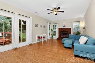 3600 Briarthorne Dr, Charlotte, NC 28269 - Photo 14