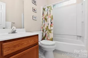 3600 Briarthorne Dr, Charlotte, NC 28269 - Photo 22