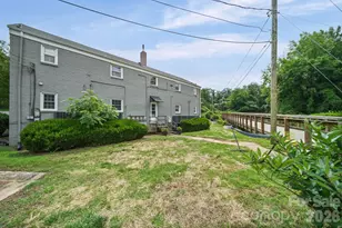 241 Wakefield Dr, Charlotte, NC 28209 - Photo 16