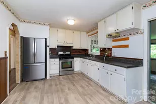 71 Cub Rd, Asheville, NC 28806 - Photo 6