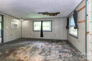 71 Cub Rd, Asheville, NC 28806 - Photo 12