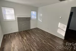635 Smith St, Kannapolis, NC 28083 - Photo 2
